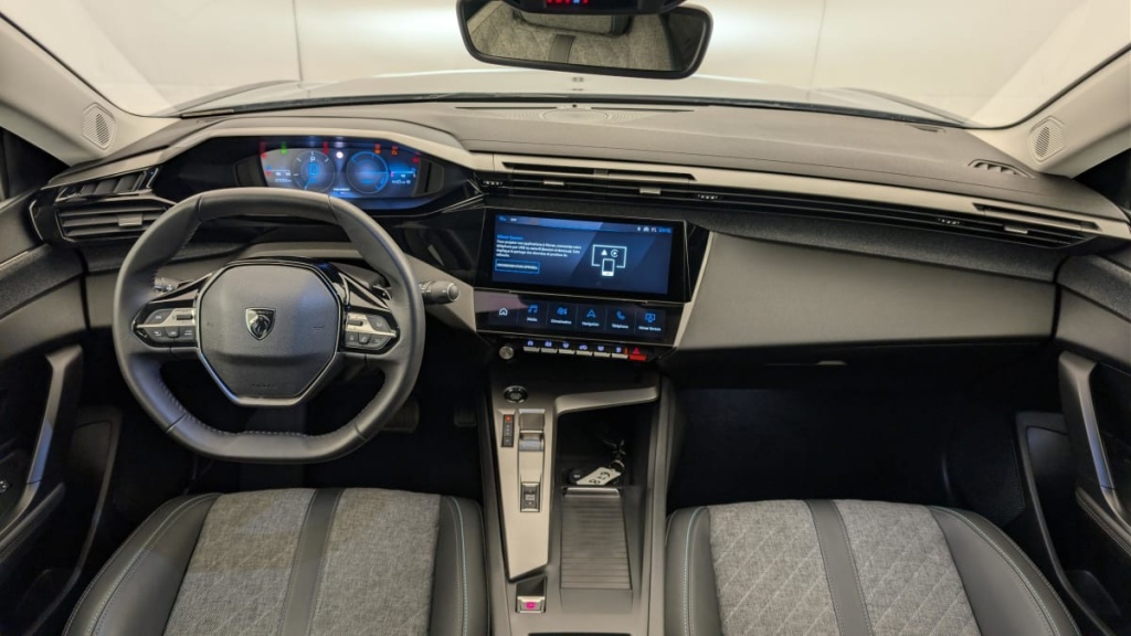 PEUGEOT 408 Hybrid 136 e-DCS6 Allure - ref: 1-369968 - Photo 13