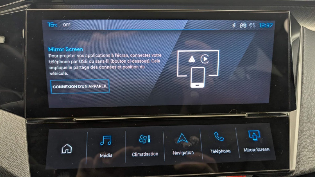 PEUGEOT 408 PHEV 225 e-EAT8 GT - ref: 1-369982 - Photo 17