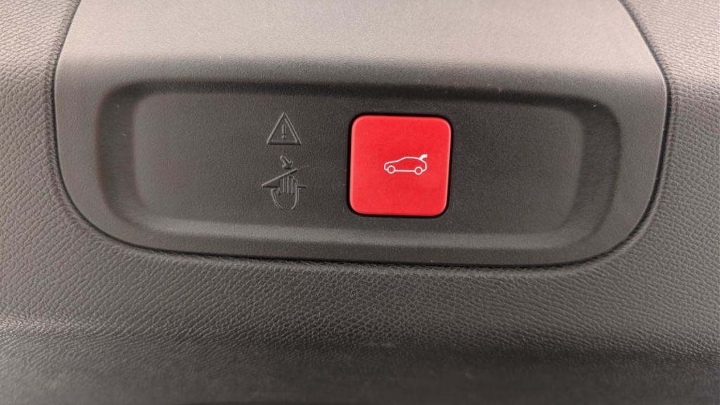 PEUGEOT 408 PHEV 225 e-EAT8 GT - ref: 1-369983 - Photo 20