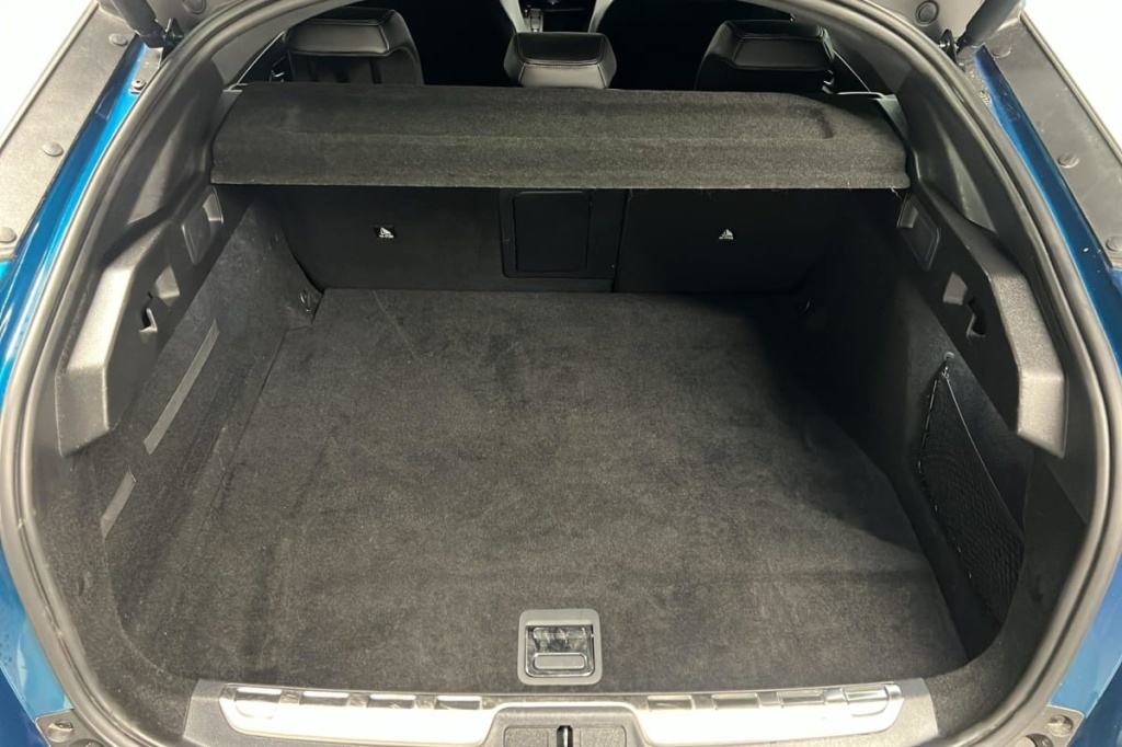 PEUGEOT 408 PHEV 225 e-EAT8 GT - ref: 1-369984 - Photo 10