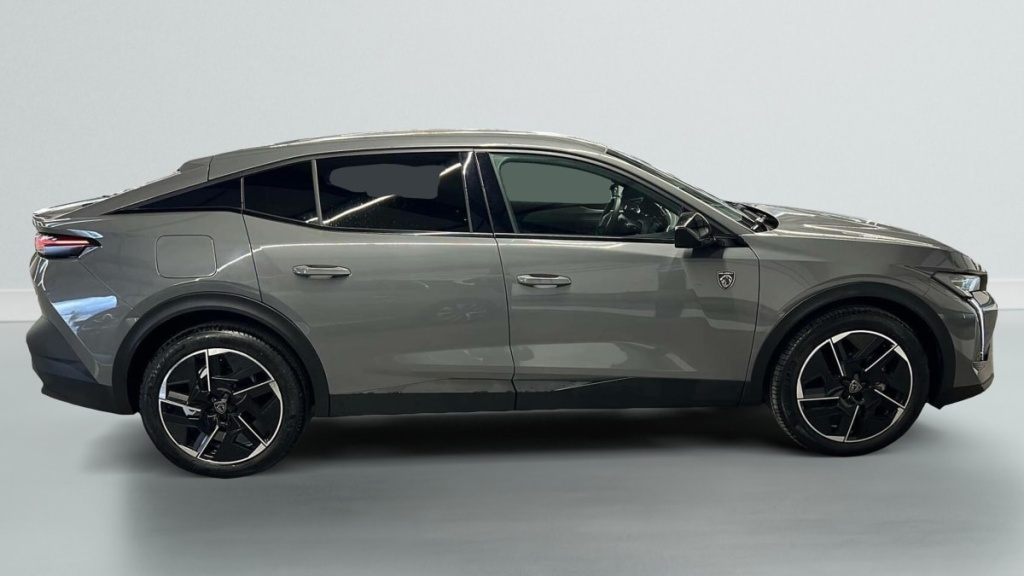 PEUGEOT 408 Hybrid 145 e-DCS6 GT - ref: 1-370029 - Photo 8