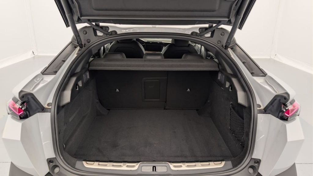 PEUGEOT 408 Hybrid 145 e-DCS6 GT - ref: 1-370043 - Photo 11