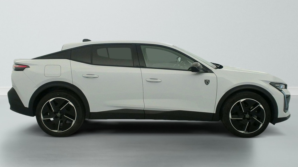 PEUGEOT 408 Hybrid 145 e-DCS6 GT - ref: 1-370043 - Photo 8