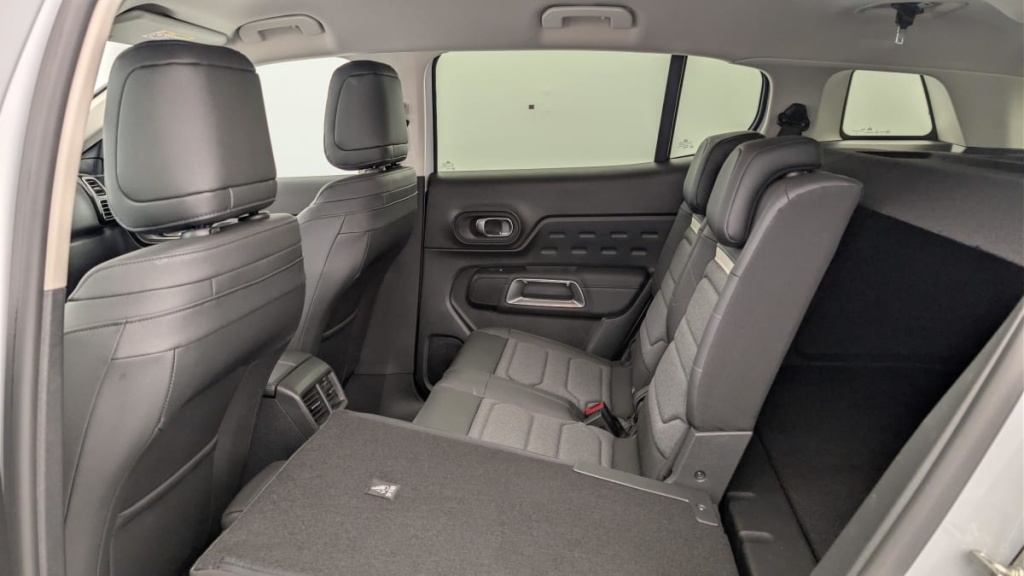 CITROEN C5 Aircross Hybride 136 e-DCS6 Max - ref: 1-370046 - Photo 12