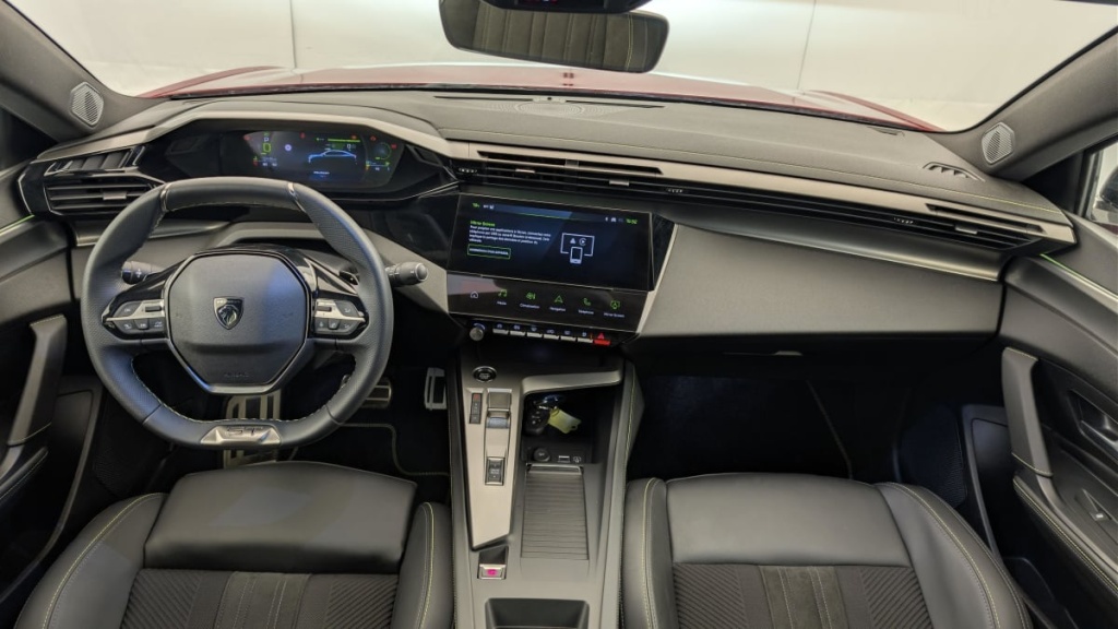 PEUGEOT 408 Hybrid 145 e-DCS6 GT - ref: 1-370056 - Photo 13