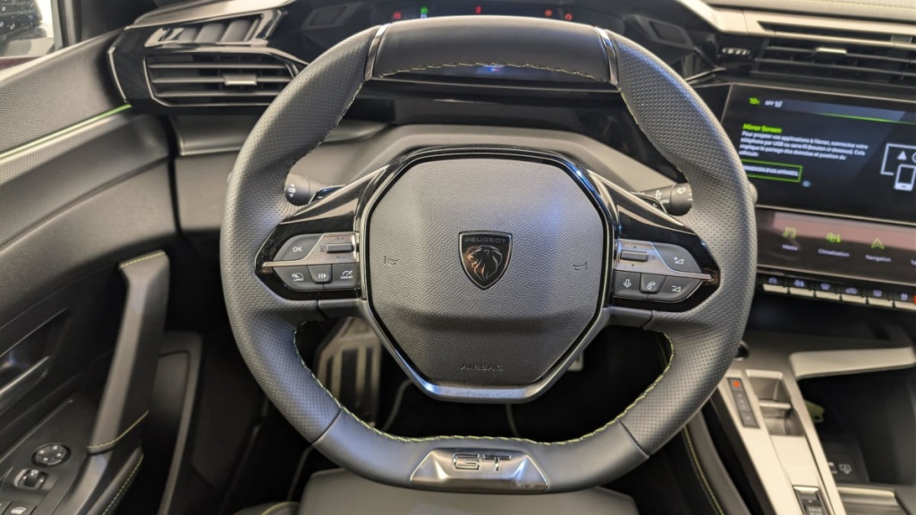 PEUGEOT 408 Hybrid 145 e-DCS6 GT - ref: 1-370056 - Photo 14