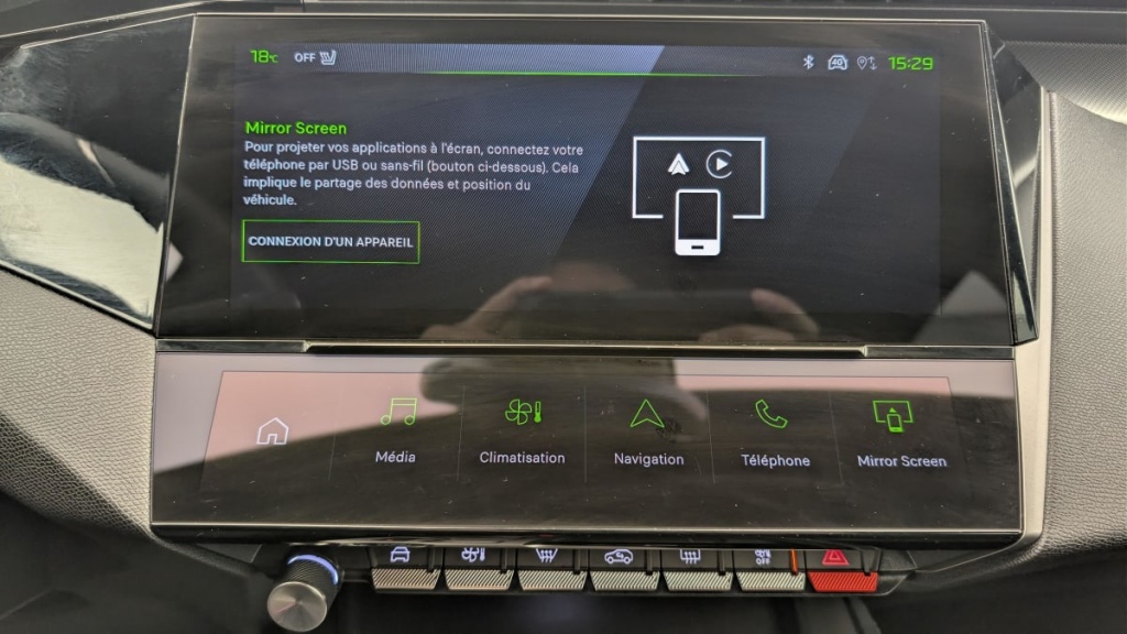 PEUGEOT 408 Hybrid 145 e-DCS6 GT - ref: 1-370056 - Photo 18