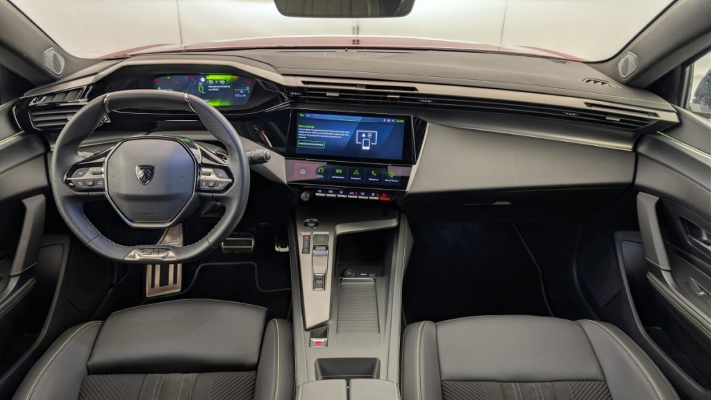 PEUGEOT 408 Hybrid 145 e-DCS6 GT - ref: 1-370058 - Photo 13