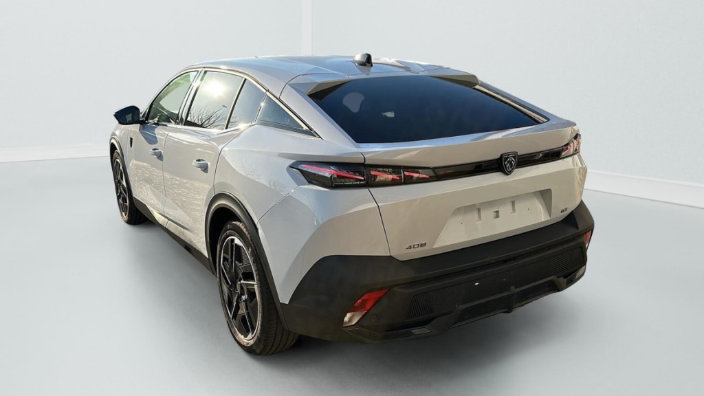 PEUGEOT 408 Hybrid 145 e-DCS6 GT - ref: 1-370059 - Photo 5