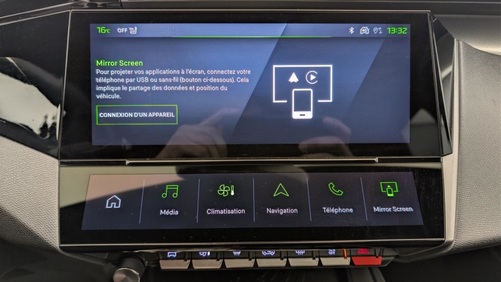 PEUGEOT 408 Hybrid 145 e-DCS6 GT - ref: 1-370061 - Photo 18