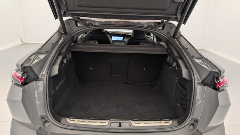 PEUGEOT 408 Hybrid 145 e-DCS6 GT - ref: 1-370062 - Photo 11