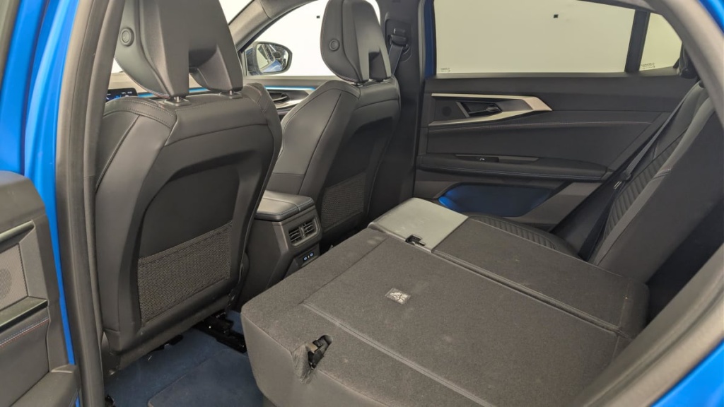 RENAULT Rafale hyper hybrid E-Tech 300ch 4x4 atelier Alpine - ref: 1-370239 - Photo 12