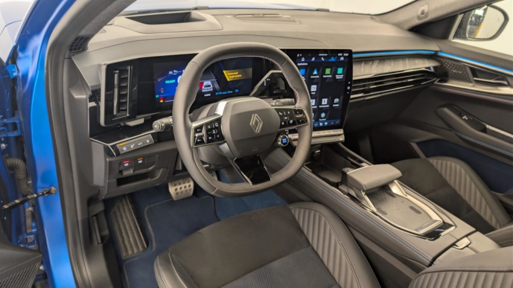 RENAULT Rafale hyper hybrid E-Tech 300ch 4x4 atelier Alpine - ref: 1-370239 - Photo 15