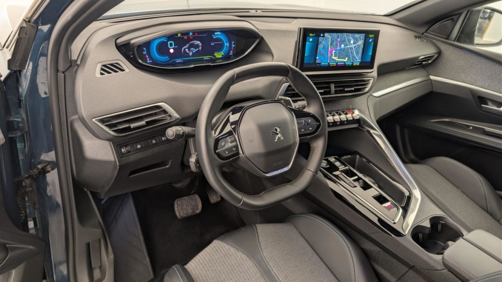 PEUGEOT 3008 Hybrid 225 e-EAT8 Allure Pack - ref: 1-370244 - Photo 15