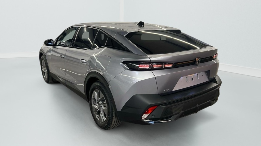 PEUGEOT 408 PHEV 180 e-EAT8 Allure - ref: 1-370255 - Photo 5