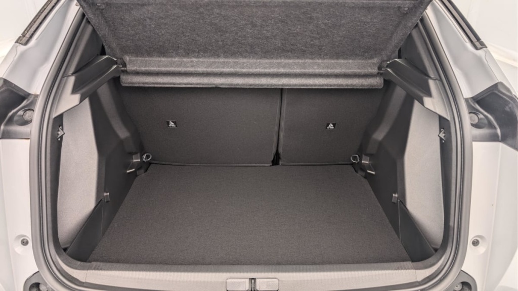 PEUGEOT 2008 Hybrid 145 e-DCS6 Style - ref: 1-370456 - Photo 11