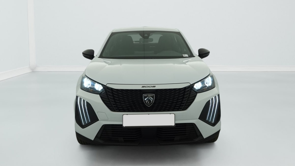 PEUGEOT 2008 Hybrid 145 e-DCS6 Style - ref: 1-370457 - Photo 2