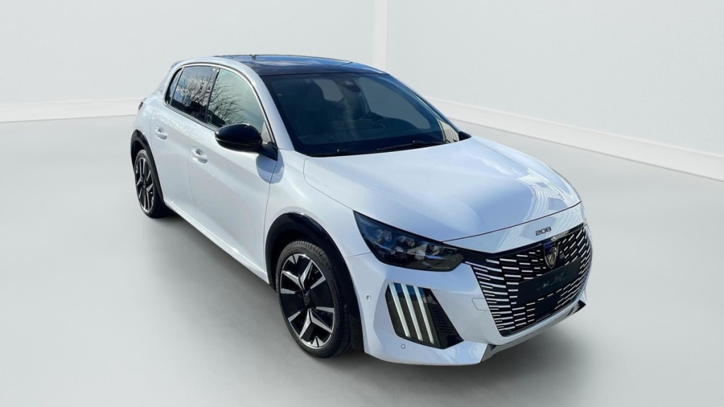 PEUGEOT 208 Hybrid 136 e-DCS6 GT - ref: 1-370673 - Photo 1