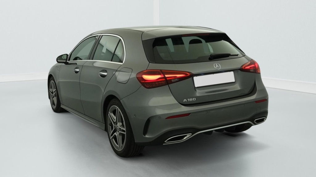 MERCEDES Classe A 180 7G-DCT AMG LINE - ref: 1-370701 - Photo 5