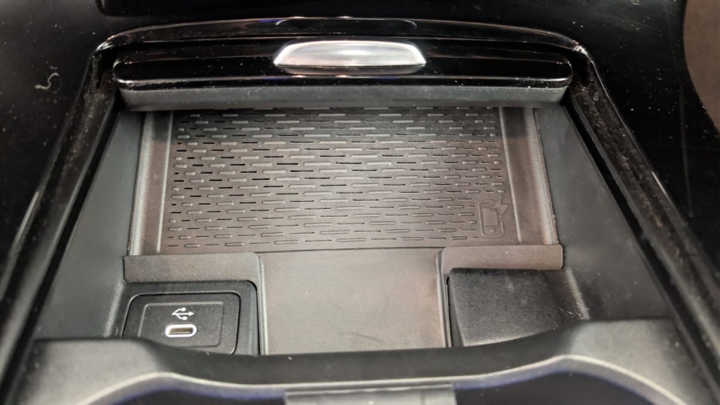 MERCEDES Classe A 180 7G-DCT AMG LINE - ref: 1-370702 - Photo 20