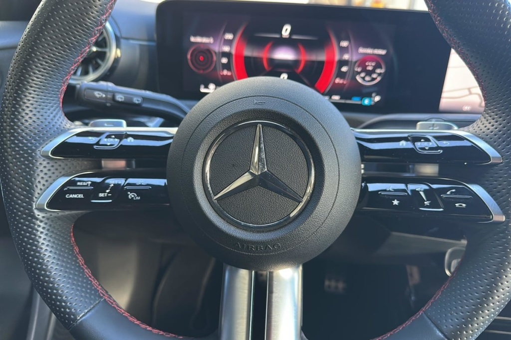 MERCEDES Classe A 180 7G-DCT AMG LINE - ref: 1-370707 - Photo 15