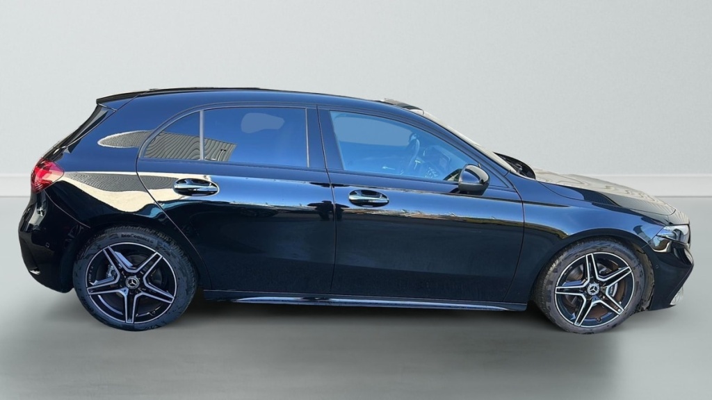 MERCEDES Classe A 180 7G-DCT AMG LINE - ref: 1-370707 - Photo 8