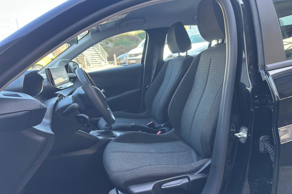 PEUGEOT 208 100 S S BVM6 Style - ref: 1-371086 - Photo 9