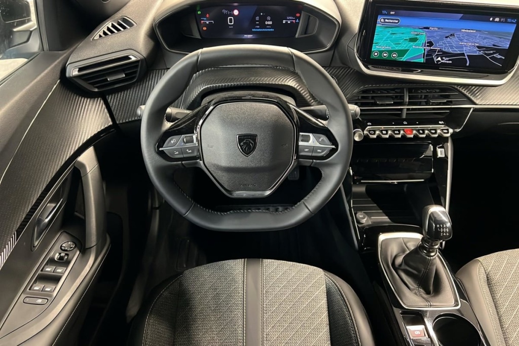 PEUGEOT 2008 100 S S BVM6 Allure - ref: 1-371247 - Photo 13