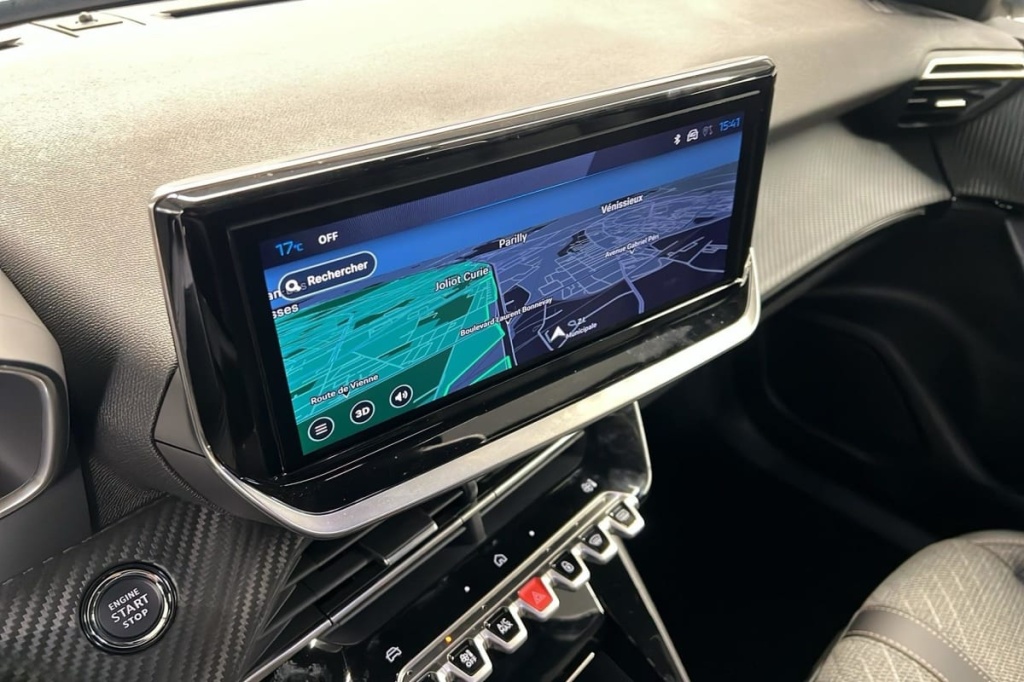 PEUGEOT 2008 100 S S BVM6 Allure - ref: 1-371247 - Photo 17