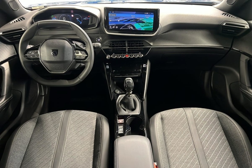 PEUGEOT 2008 100 S S BVM6 Allure - ref: 1-371249 - Photo 12