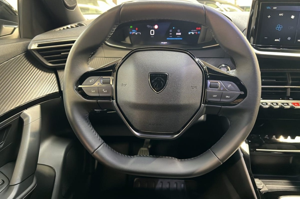 PEUGEOT 2008 100 S S BVM6 Allure - ref: 1-371259 - Photo 13