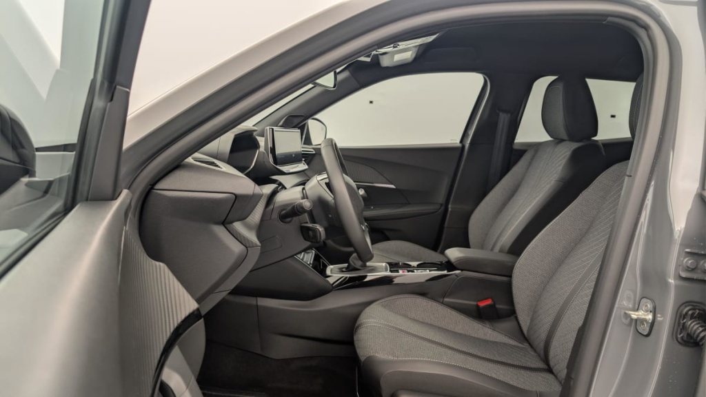 PEUGEOT 2008 100 S S BVM6 Allure - ref: 1-371265 - Photo 16