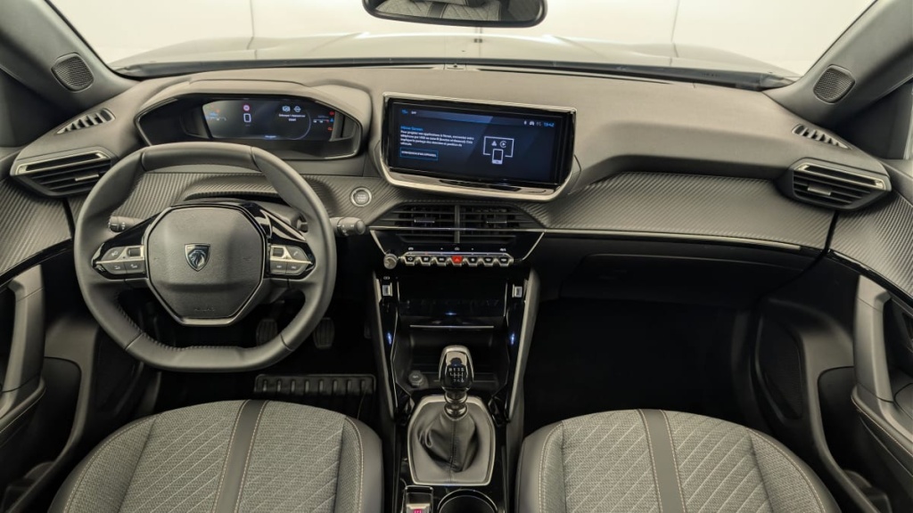 PEUGEOT 2008 100 S S BVM6 Allure - ref: 1-371268 - Photo 13