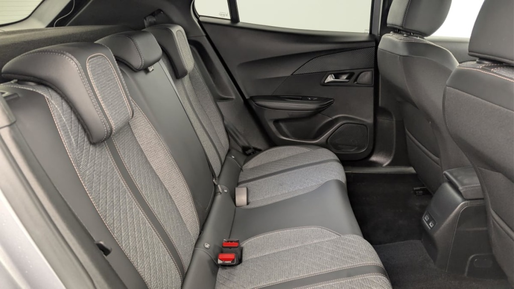 PEUGEOT 2008 100 S S BVM6 Allure - ref: 1-371272 - Photo 10