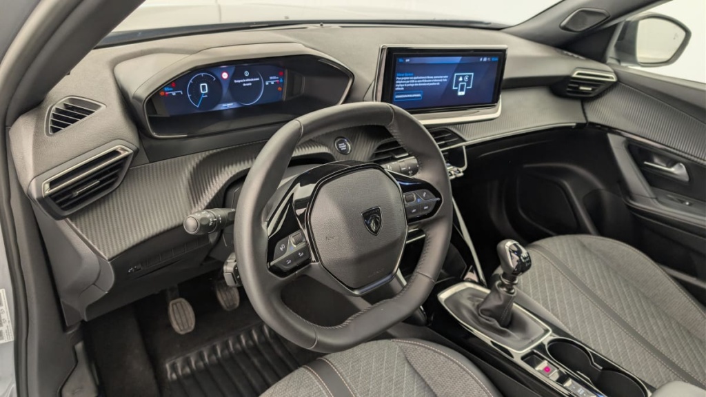 PEUGEOT 2008 100 S S BVM6 Allure - ref: 1-371272 - Photo 15