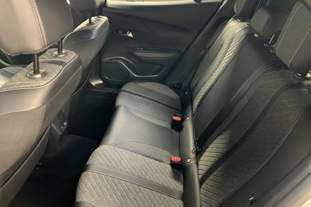 PEUGEOT 2008 100 S S BVM6 Allure - ref: 1-371278 - Photo 10