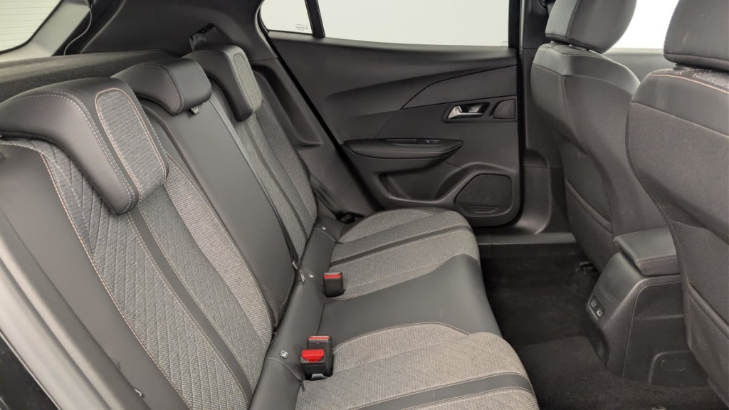 PEUGEOT 2008 100 S S BVM6 Allure - ref: 1-371301 - Photo 10