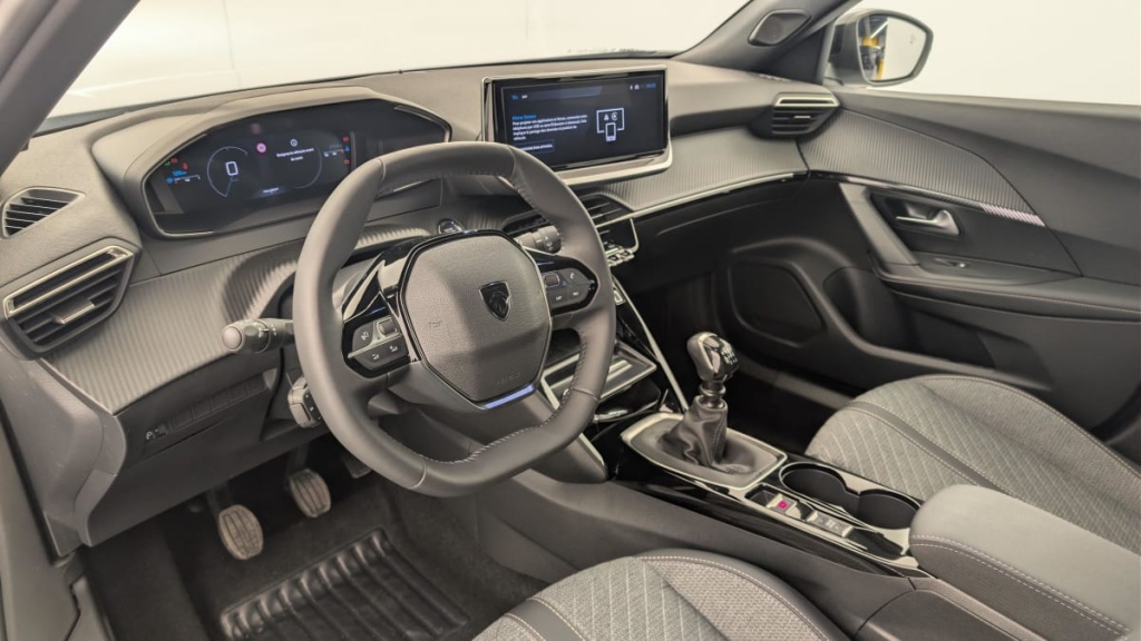 PEUGEOT 2008 100 S S BVM6 Allure - ref: 1-371317 - Photo 15