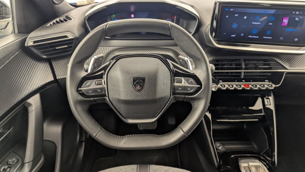 PEUGEOT 2008 Hybrid 145 e-DCS6 Allure - ref: 1-371351 - Photo 14