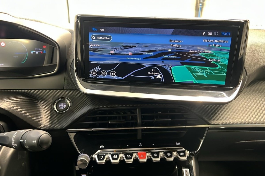 PEUGEOT 2008 Hybrid 145 e-DCS6 Allure - ref: 1-371432 - Photo 17