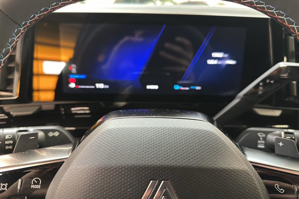 RENAULT Rafale hyper hybrid E-Tech 4x4 300 esprit Alpine - ref: 1-371459 - Photo 13