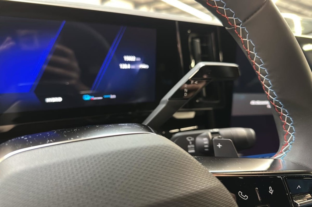 RENAULT Rafale hyper hybrid E-Tech 4x4 300 esprit Alpine - ref: 1-371459 - Photo 16