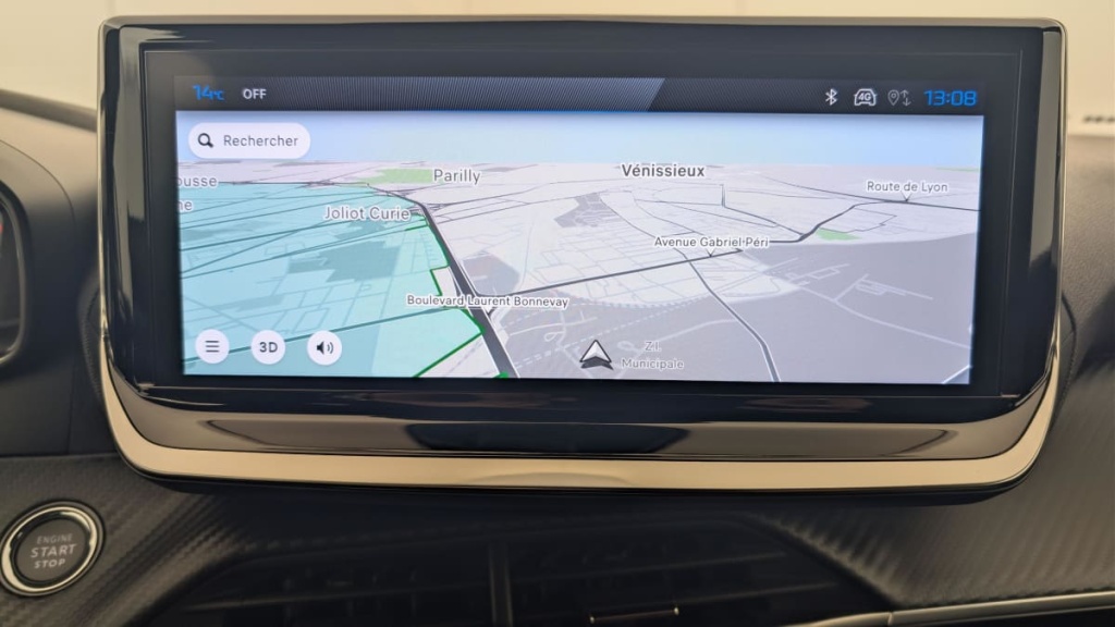 PEUGEOT 2008 Hybrid 145 e-DCS6 Allure - ref: 1-371656 - Photo 18