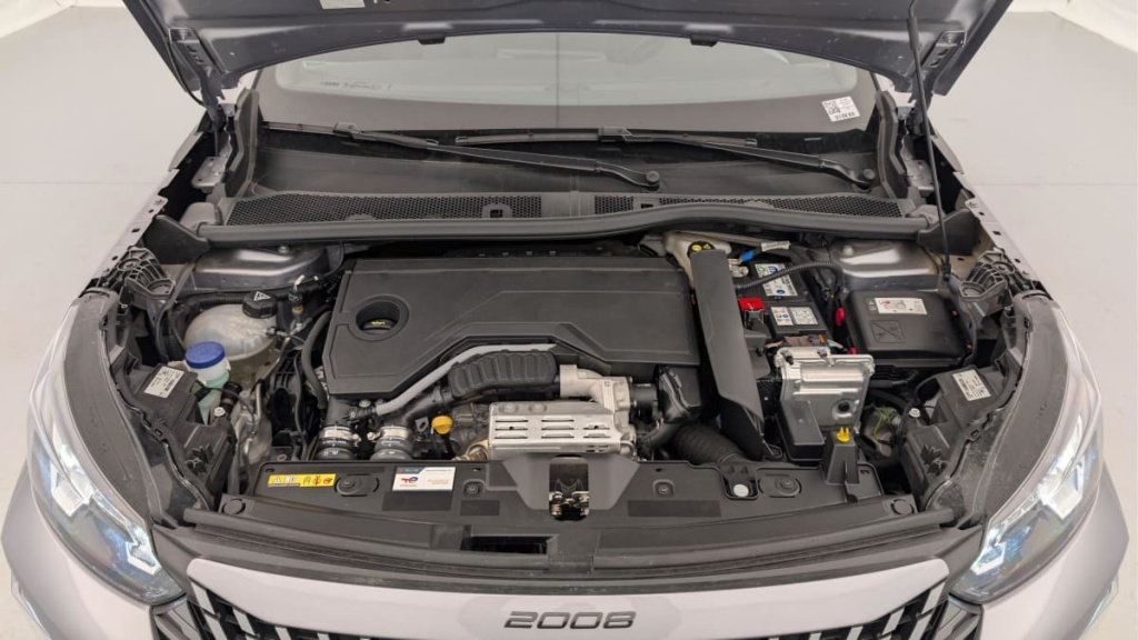 PEUGEOT 2008 Hybrid 145 e-DCS6 Allure - ref: 1-371695 - Photo 20