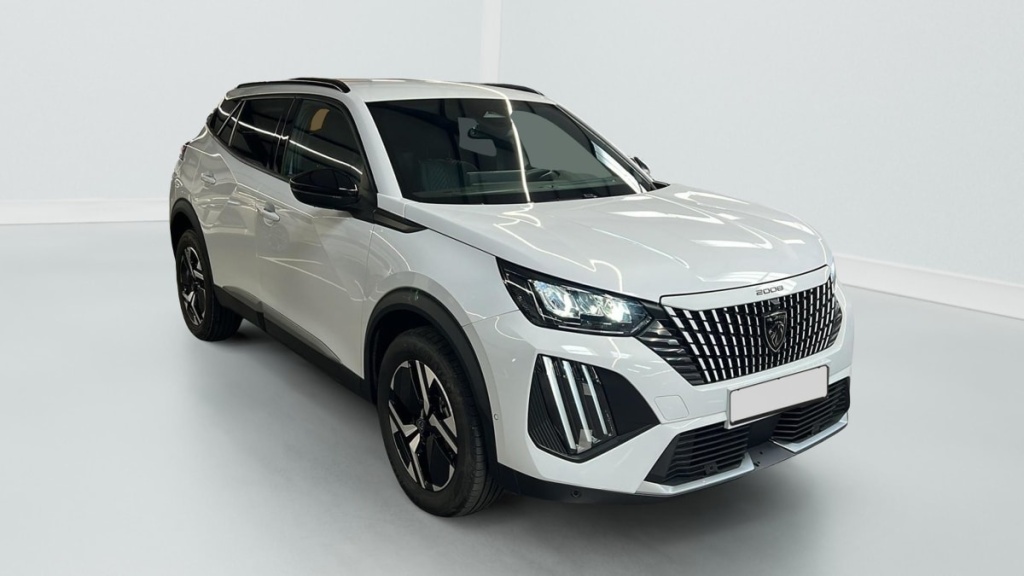 PEUGEOT 2008 Hybrid 145 e-DCS6 Allure - ref: 1-371756 - Photo 1