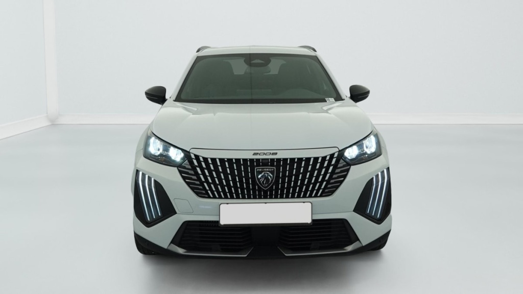 PEUGEOT 2008 Hybrid 145 e-DCS6 Allure - ref: 1-371763 - Photo 2