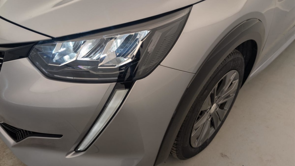 PEUGEOT 208 50 kWh 136ch Active Pack - ref: 1-371813 - Photo 20