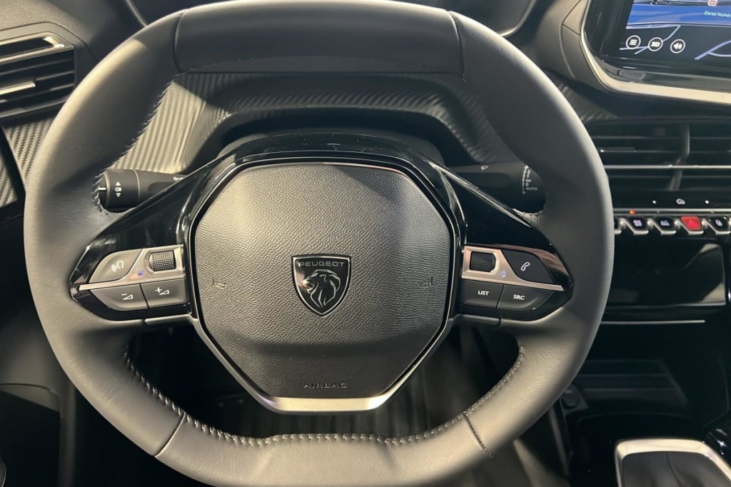 PEUGEOT 2008 100 S S BVM6 Allure - ref: 1-371837 - Photo 14