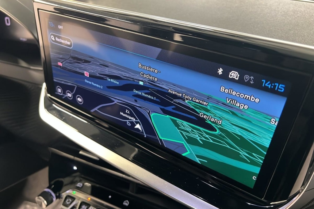 PEUGEOT 2008 100 S S BVM6 Allure - ref: 1-371837 - Photo 17