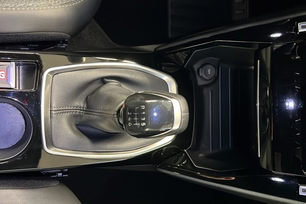 PEUGEOT 2008 100 S S BVM6 Allure - ref: 1-371865 - Photo 16